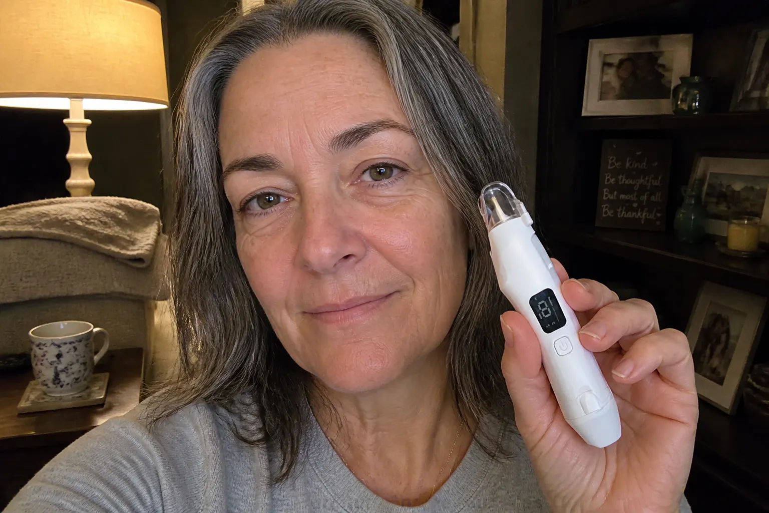 Sarah K.'s pet using the trimmer