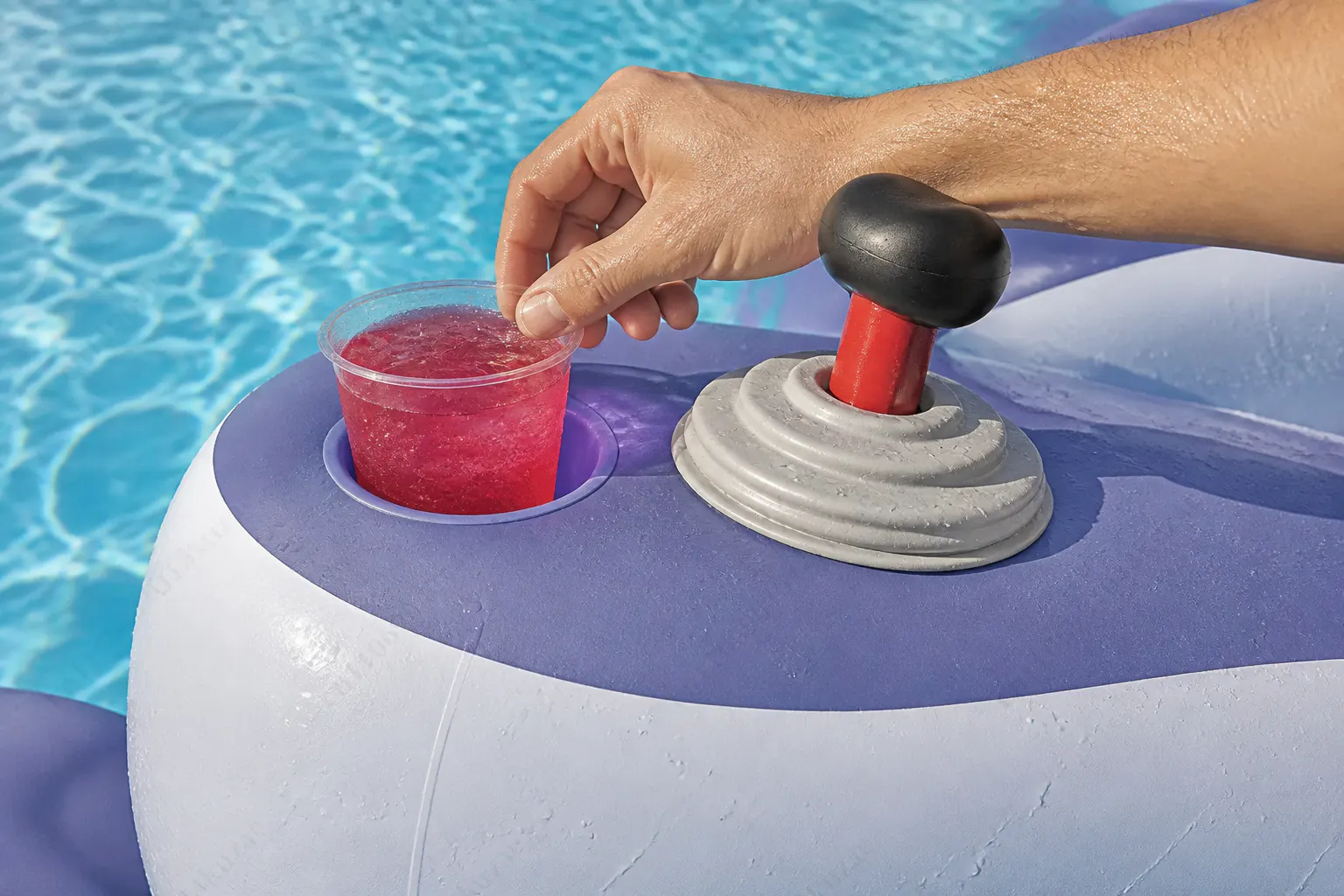 Built-In Cup Holder Keeps Your Drink In Reach