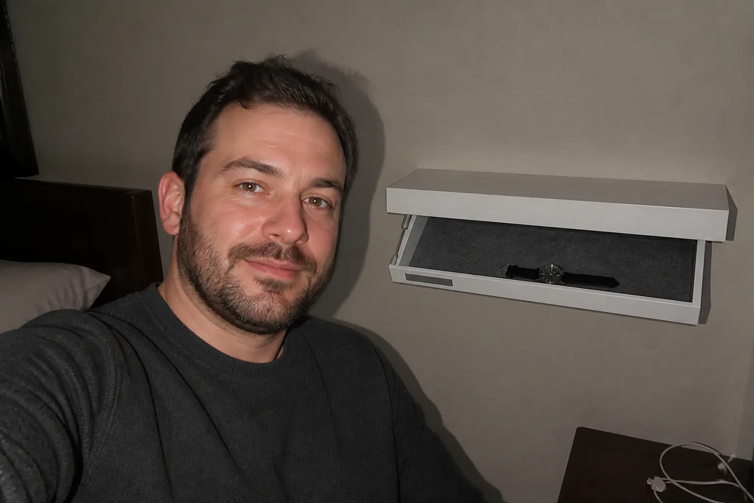 Derek K.'s Ventra shelf in their room
