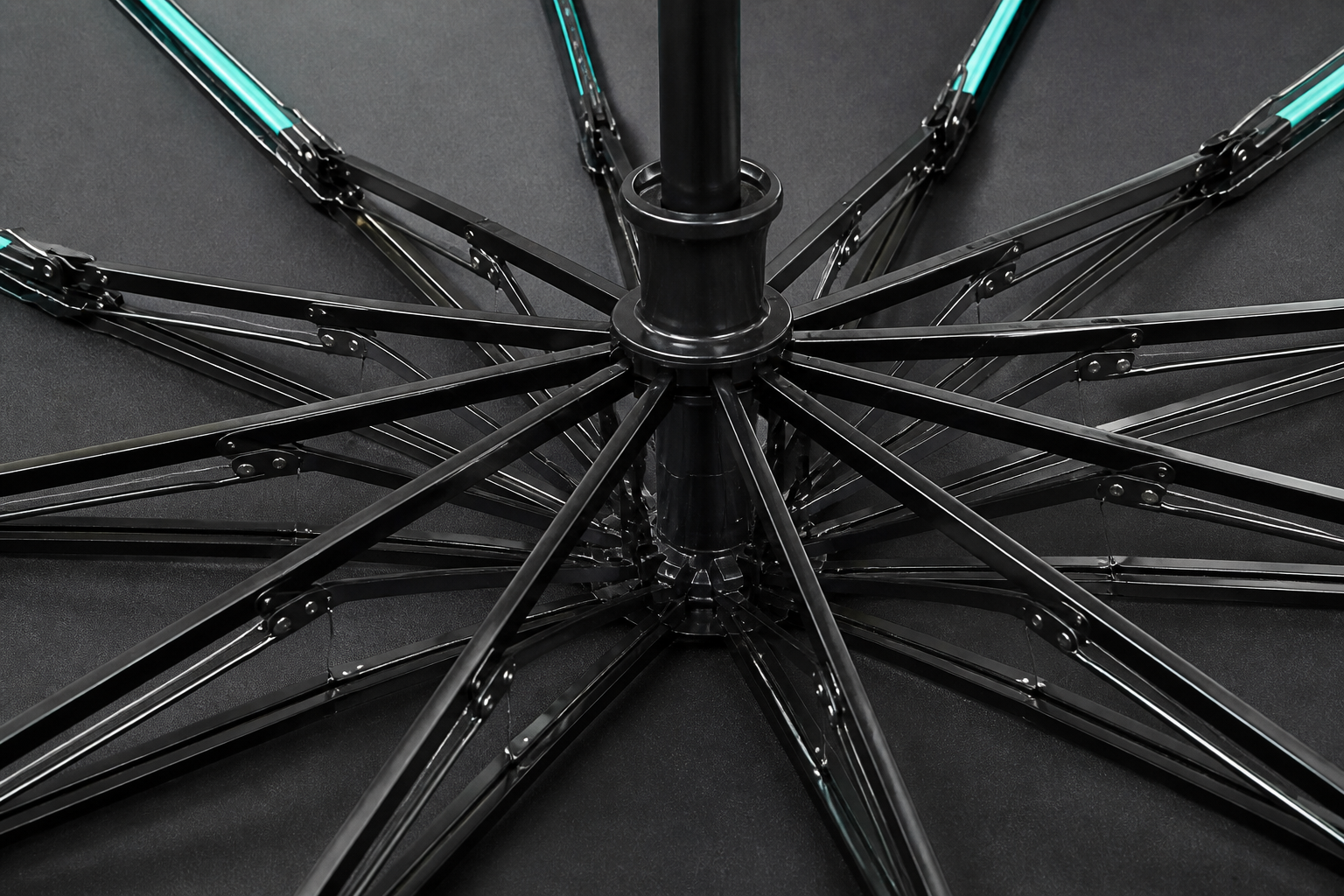 10-rib fiberglass frame close-up