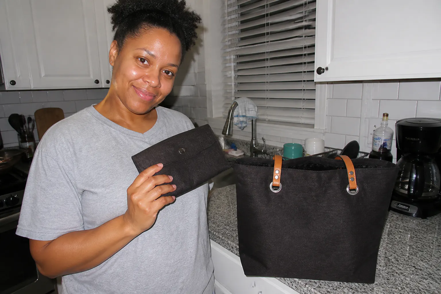 Renee C. with the Ventra tote