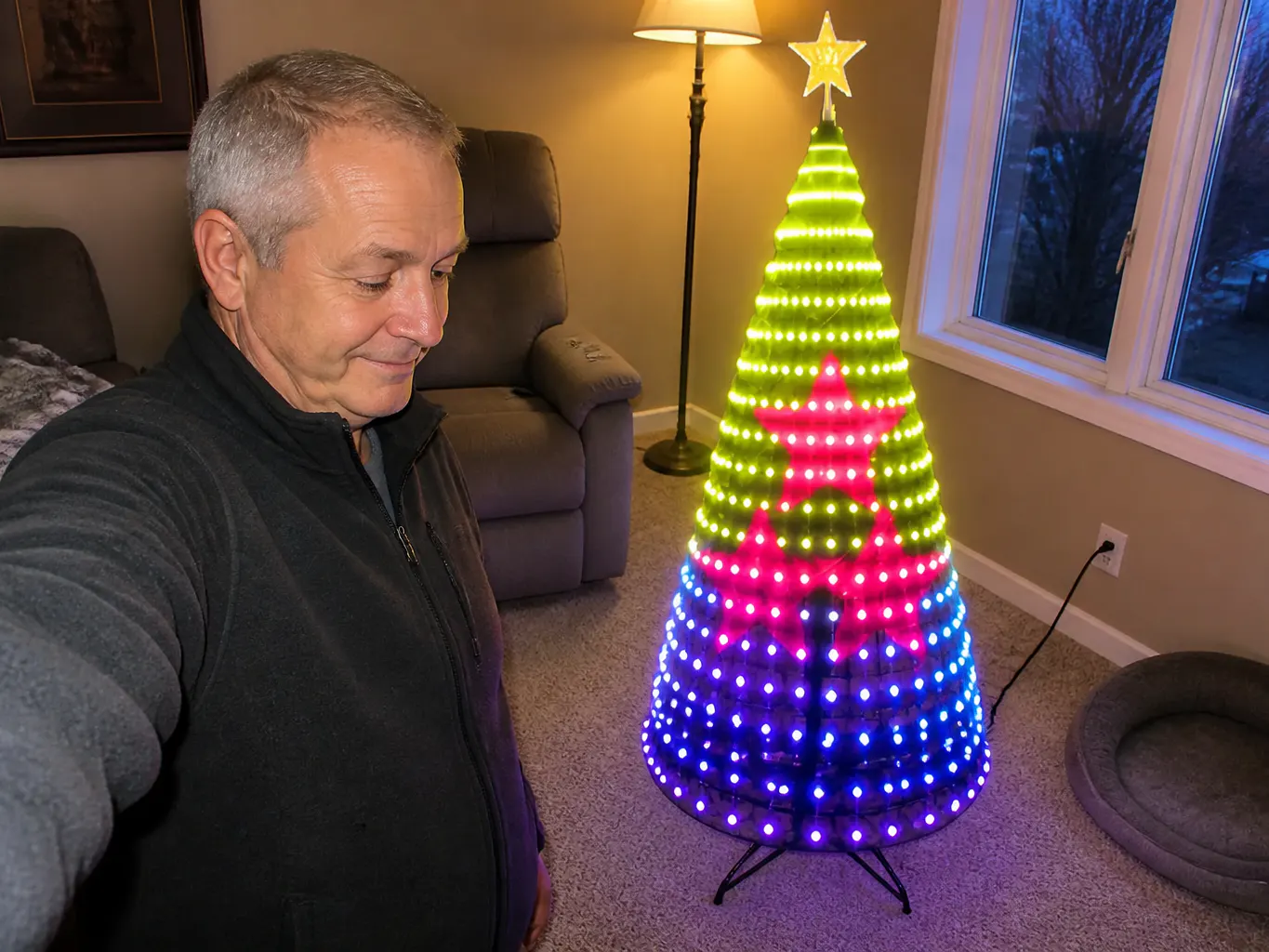 Customer photo of their tree lit with TreeFlow