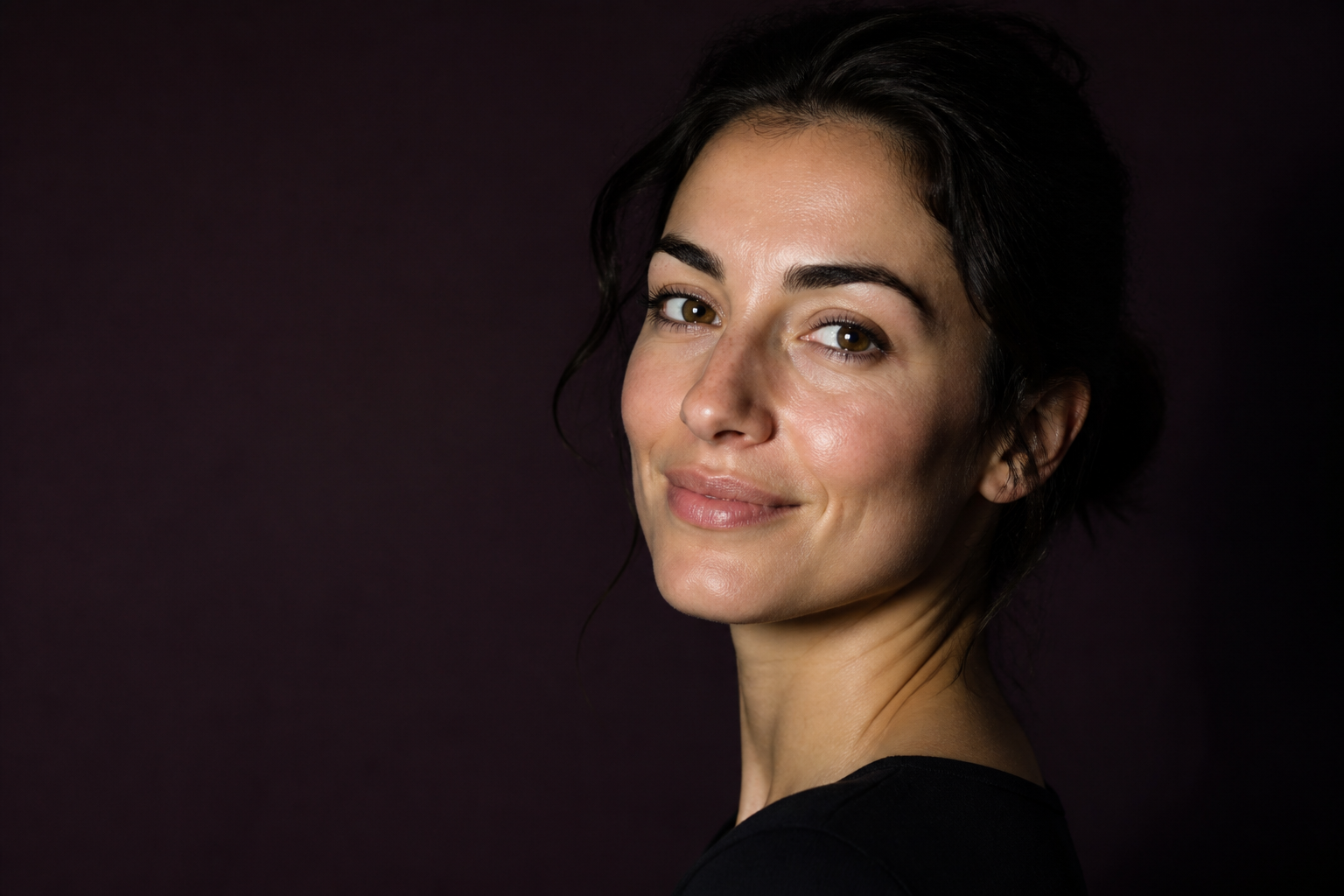 Woman with bright, rested under-eyes
